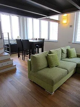 Hotel Temporary House Via Romolo Gessi Apartment Milan Italy
