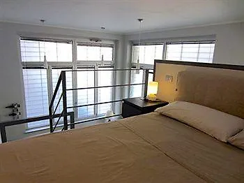 شقة ميلان  في Temporary House Via Romolo Gessi 0*,  إيطاليا